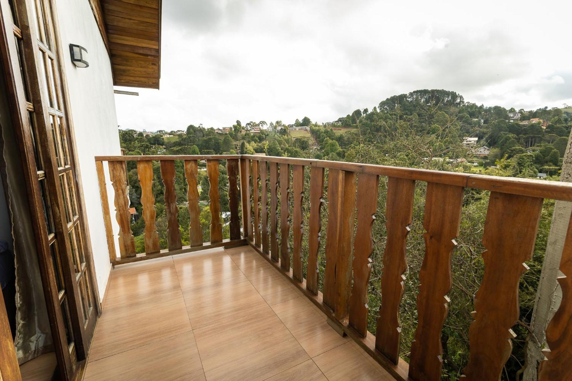 Pousada Villa Paty II Campos do Jordão Exterior foto